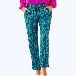 Lilly Pulitzer piper cropped pants, bamboo bash size large